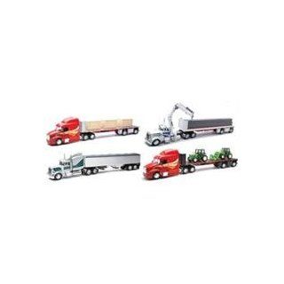New Ray Toys 1:32 Scale Die Cast Peterbilt 379/387 Truck Assortment 2 Each Of 2 & 1 Each Of 2 Pack Of 6 Pcs: Everything Else