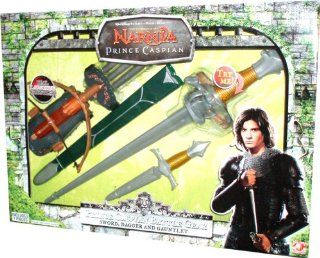 Disney Pictures The Chronicles of Narnia Prince Caspian Battle Gear with 21 Inch Electronic Sword with Slashing Sounds and S: Toys & Games