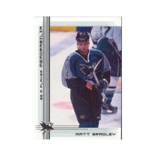 2000 01 BAP Memorabilia #435 Matt Bradley: Sports Collectibles