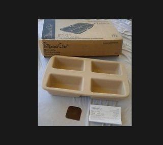 Pampered Chef Stoneware Mini Loaf Pan Kitchen & Dining