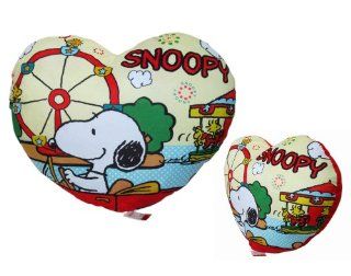 Snoopy Heart Shaped Pillow   Peanuts Novelty Pillow: Toys & Games