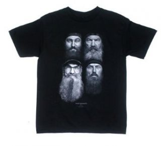 Fear The Beard   Duck Dynasty Youth T shirt : Youth Small (6 8)   Black: Clothing