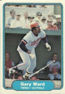 1982 Fleer Gary Ward (Minnesota Twins) Baseball Trading Card #562 