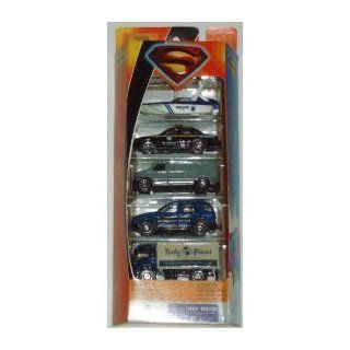 Matchbox 2006 Superman Returns Metropolis Vehicles 5 Pack Collector Cars 5 Pk. 5 Pak: Toys & Games