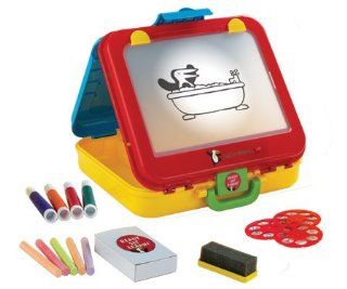 Discovery Exclusive Ready Set Learn! Paz's Art Projector: Toys & Games
