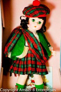 Madame Alexander   International Series   #596   Scotland Lass Doll   8 Inch   Tartan Tam   Brown Hair / Green Eyes   Clan Sash   Tartan Kilt   Green Wool Jacket   Out of Production   Mint   Rare   Collectible Toys & Games