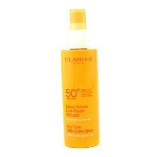 Clarins Sun Care Milk Lotion Spray Very High Protection UVB/UVA 50+ 150ml/5.3oz : Body Lotions : Beauty