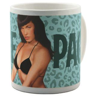 Bettie Page: Blue Color Changing Mug: Dark Horse Deluxe: Books