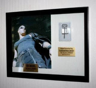 CHRONICLES OF RIDDICK Prop & COSTUME, VIN DIESEL Signed COA DVD UACC: VIN DIESEL: Entertainment Collectibles