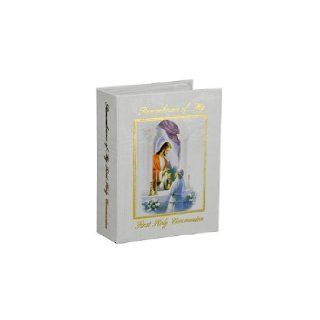 Girl's Traditions First Communion Photo Album: Unknown: 0704030230856: Books