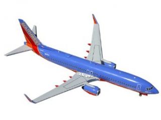 Gemini Jets Southwest 737 800 Diecast Aircraft, 1:200 Scale: Toys & Games