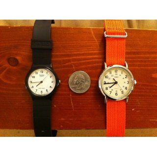 Timex Unisex T2N745 Weekender Slip Thru Orange Nylon Strap Watch: Timex: Watches