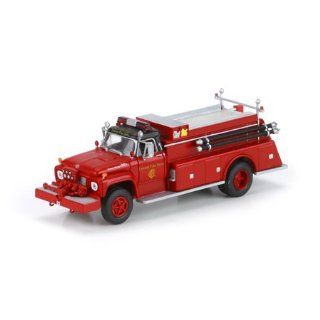 HO RTR Ford F 850 Fire Truck, Chicago ATH92032: Toys & Games