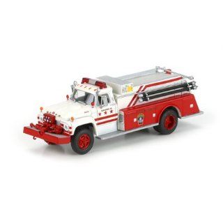 Athearn HO Scale Washington D.C. Engine No. 10 Ford F 850 Pumper Fire Truck (: Toys & Games
