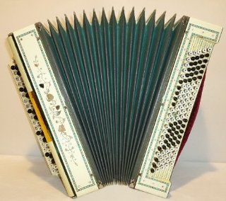 Antique Russian Handmade Unique OLD Button Accordion Bayan Copper Voices 110bass: Musical Instruments