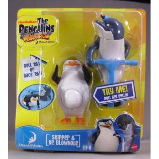 Penguins of Madagascar Rolling Figures Skipper & Dr. Blowhole Toys & Games