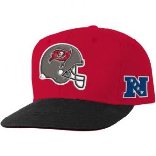 NFL Team Apparel Youth Tampa Bay Buccaneers Helmet Logo Snapback Team Color Cap   Size: Youth: Clothing