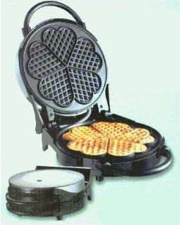 SAACHI   SA 1810 CHROME PLATED HEART SHAPED WAFFLE MAKER 220V 240V(THIS PRODUCT CANNOT BE USED IN AMERICA): Kitchen & Dining