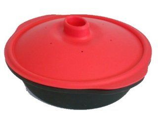 WellBake Silicone Steamer / Oven Casserole Dish with Ventilated Lid. Heavy Duty Silicone Bakeware + 10 Year Guarantee: Kitchen & Dining