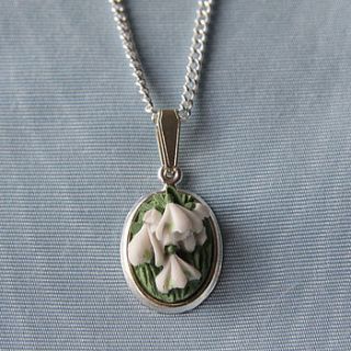 snowdrop pendant necklace by good intentions