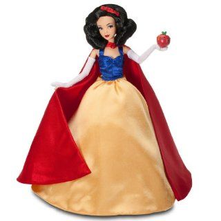 Disney Princess Exclusive 11 1/2 Inch Designer Collection Doll Snow White: Toys & Games