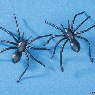 144   1.5" BLACK CREEPY HALLOWEEN SPIDERS!: Toys & Games