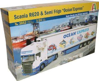 Italeri 1:24 Scania R620 Semi Frigo 'Ocan Express': Toys & Games