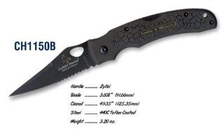 SMITH & WESSON, CH1150B, BLACK CUTTING HORSE STYLE, 150TH ANNIVERSARY, GOLDEN ISSUE, W/PATRIALLY SERRATED 4.5" BLADE: Everything Else