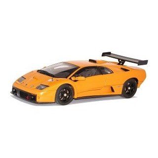 2000 Lamborghini Diablo GTR diecast model car 1:18 scale die cast by AUTOart   Orange: Toys & Games