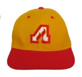 Atlanta Flames Retro NHL Snapback Hat Cap   Yellow / Red : Baseball Caps : Clothing