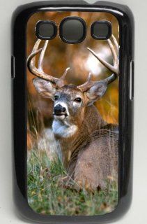 Whitetail Buck Deer Hunting Black Plastic Case for Samsung Galaxy S III: Cell Phones & Accessories
