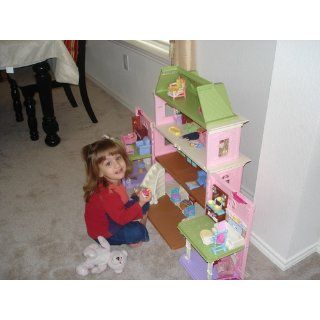 Fisher Price Loving FamilyTM Grand Dollhouse Super Set (Caucasian Family): Toys & Games