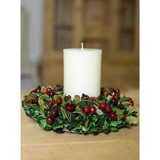leaf and berry christmas wreath candle ring by the orchard