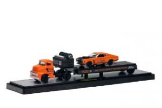 M2 Machines 1956 Ford C 500 COE with 1970 Ford Mustang Boss 429, Orange Diecast Vehicle, 1:64 Scale: Toys & Games