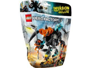 LEGO Hero Factory 44021: Splitter Beast vs. Furno & Evo: Toys & Games