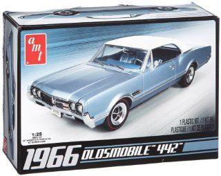 1/25 '66 Olds 442: Toys & Games