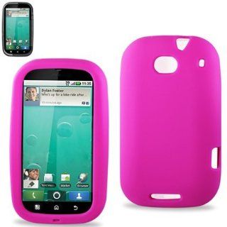 Reiko SLC01 MOTMB520HPK Premium Durable Silicone Protective Case for Motorola Bravo (MB520)   1 Pack   Retail Packaging   Hot Pink Cell Phones & Accessories