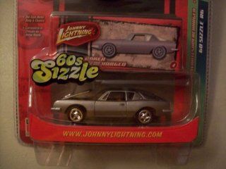 Johnny Lightning 60's Sizzle 1963 Studebaker Avanti Supercharged: Toys & Games