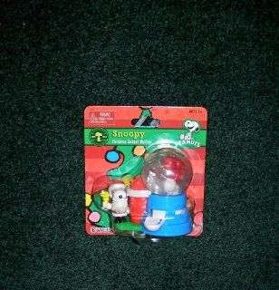 PEANUTS SNOOPY CHRISTMAS GUMBALL MACHINE: Toys & Games