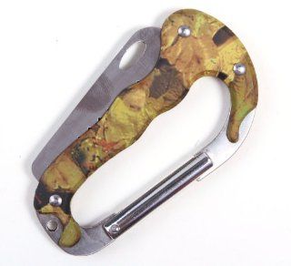 AMC Mini Carabiner Multi Tool & Folding Pocket Knife with Saw   Camouflage: Sports & Outdoors