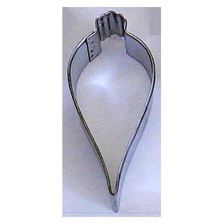 R & M Ornament Cookie Cutter   Tear Drop: Kitchen & Dining