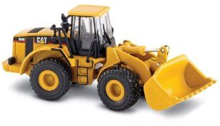 Norscot Cat 966G Wheel Loader 1:87 scale: Toys & Games