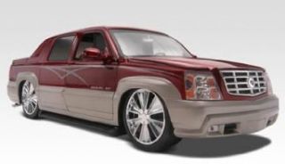 Revell 1:24 Cadillac Escalade Ext: Toys & Games
