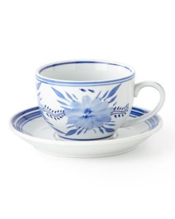 12 10 oz. Traditional Cups & Saucers