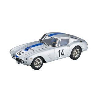 CMC Ferrari 250 GT SWB Competizione #14 Le Mans Limited Edition 1:18 Scale: Toys & Games