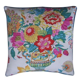 Jiti Royalty 24 x 24 Pillow   Decorative Pillows