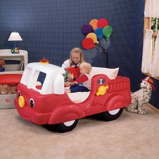 Step 2 Fire Engine Toddler 68 x 41 Bed
