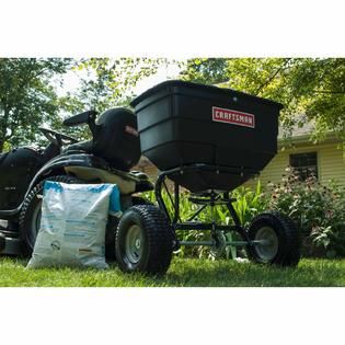 Craftsman  Tow Hitch Fertilizer/Seed Spreader